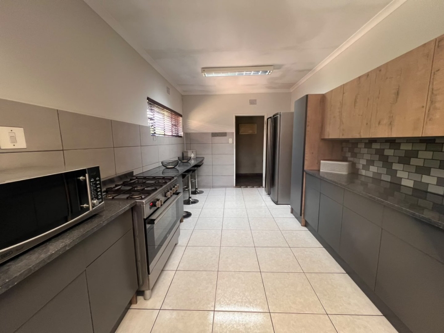 3 Bedroom Property for Sale in Roodia Free State